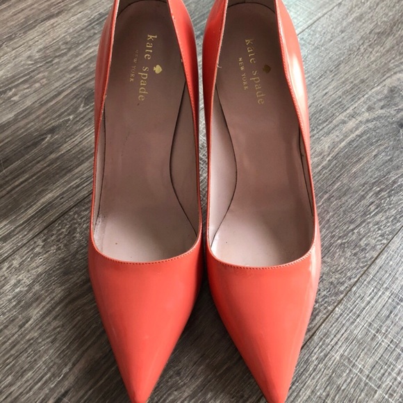 Elegant Coral High Heels - Picture 2 of 4